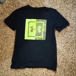 Under armour tee